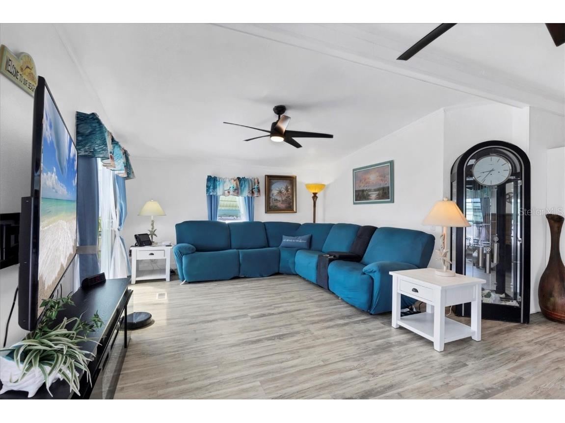 1272 Seagull Drive Englewood FL 34224 D6143290 image4