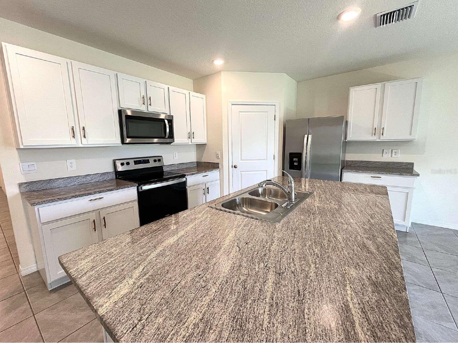 12724 Lateral Root Drive Sarasota FL 34238 A4699876 image4