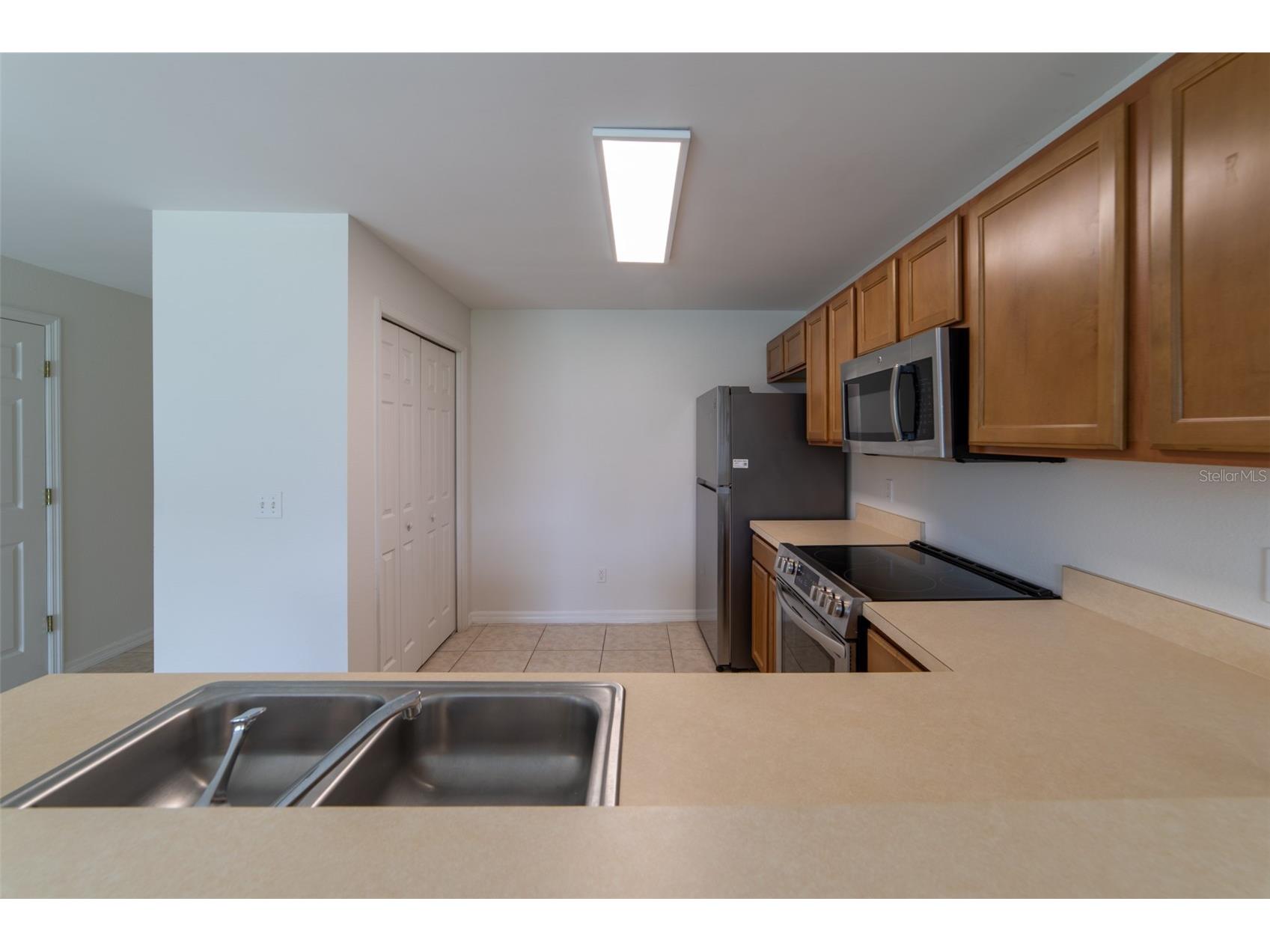 12724 Lexington Summit Street Orlando FL 32828 O6423721 image9