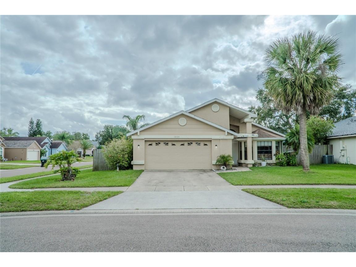 12724 Raftsmen Court Orlando FL 32828 TB8318230 image1