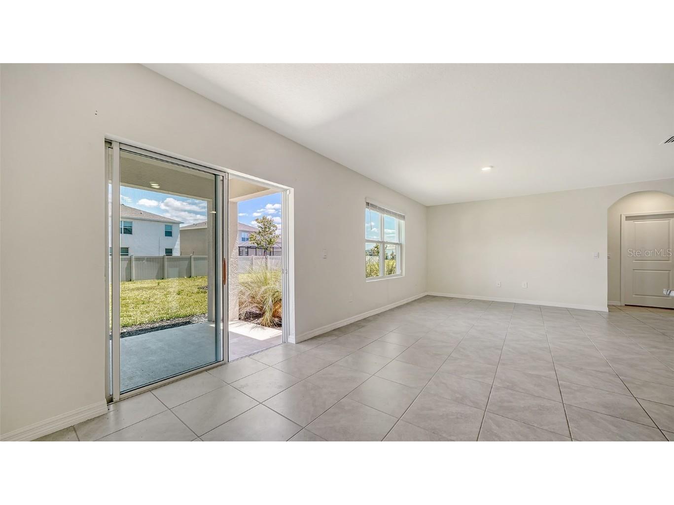 12728 Lateral Root Drive Sarasota FL 34238 A4661644 image11