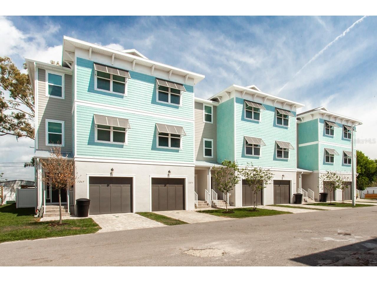 1273 Savona Drive NE Saint Petersburg FL 33702 TB8451101 image1