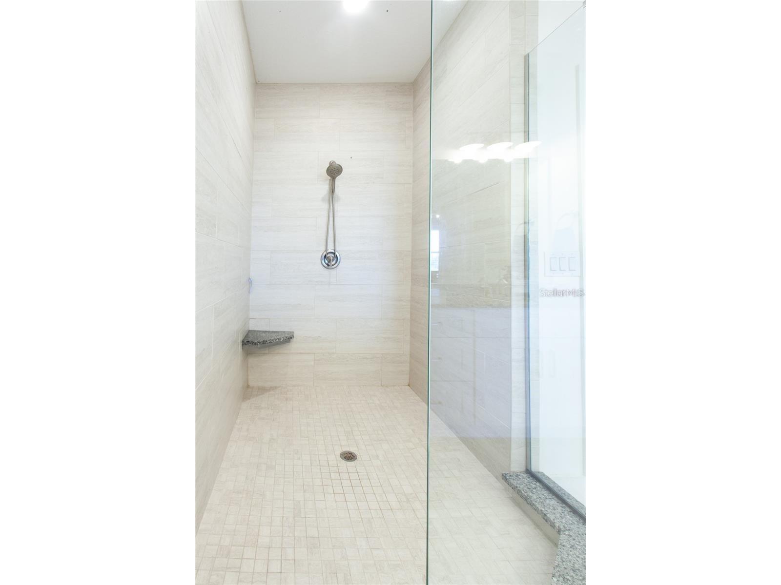 1273 Savona Drive NE Saint Petersburg FL 33702 TB8451101 image15
