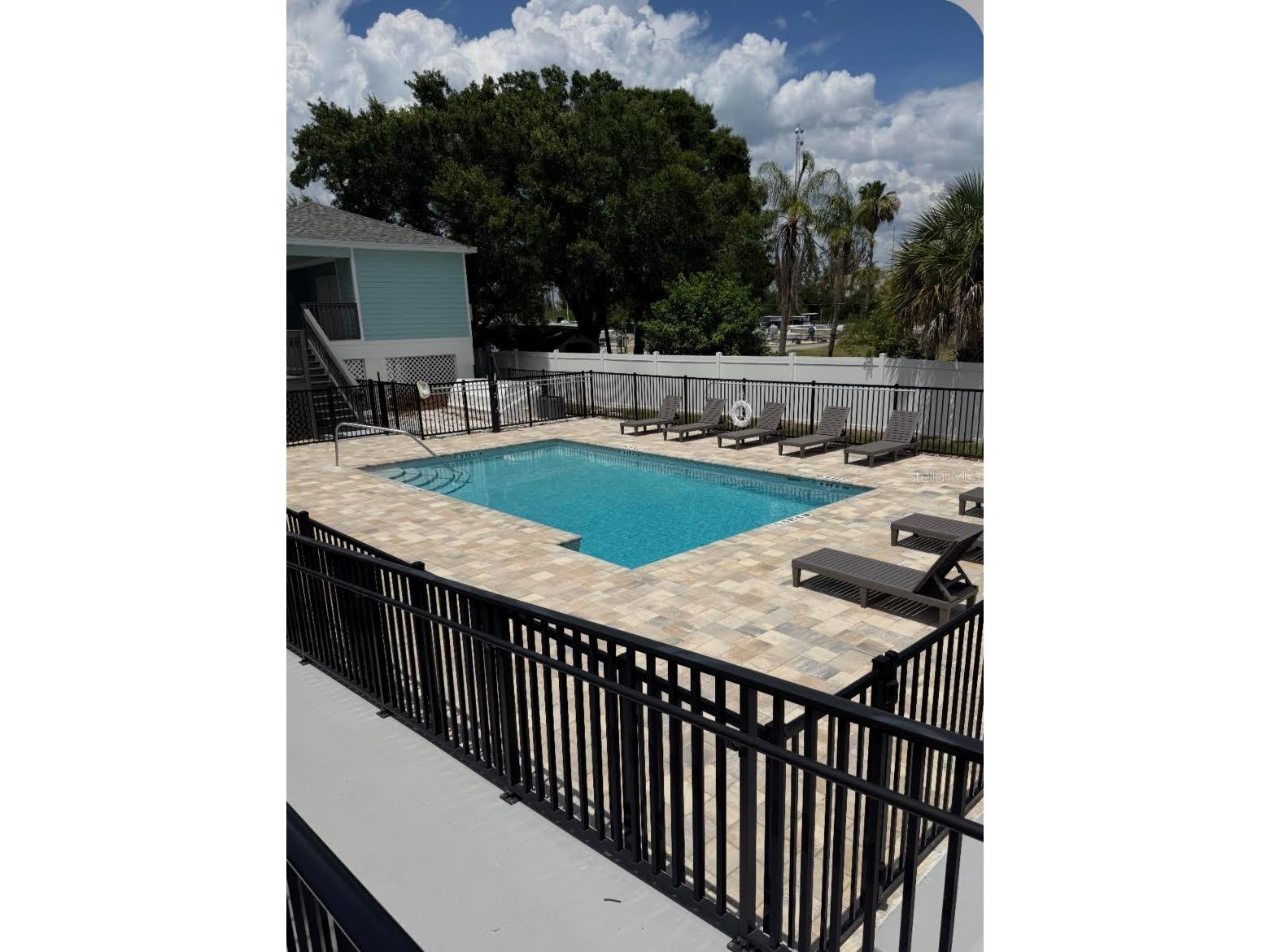 1273 Savona Drive NE Saint Petersburg FL 33702 TB8451101 image24