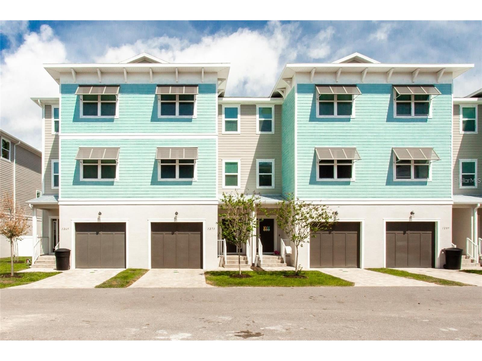 1273 Savona Drive NE Saint Petersburg FL 33702 TB8478370 image1