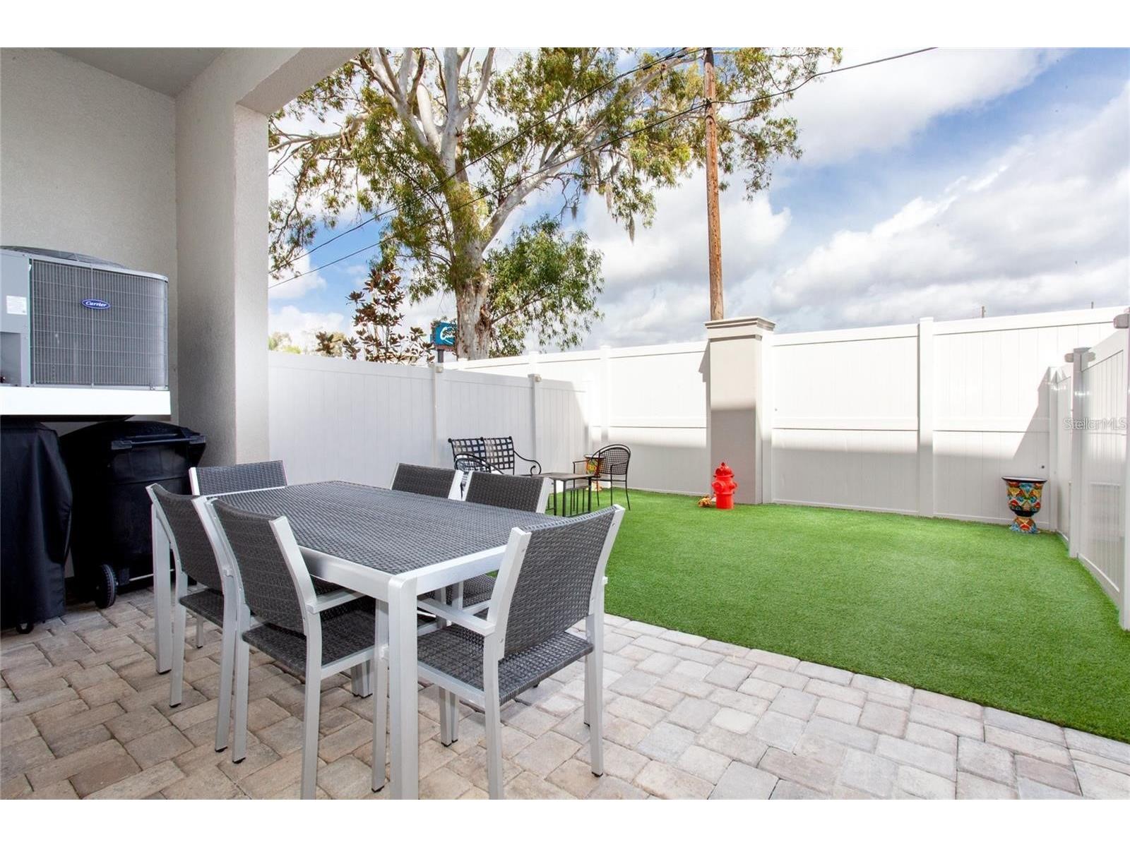 1273 Savona Drive NE Saint Petersburg FL 33702 TB8478370 image25