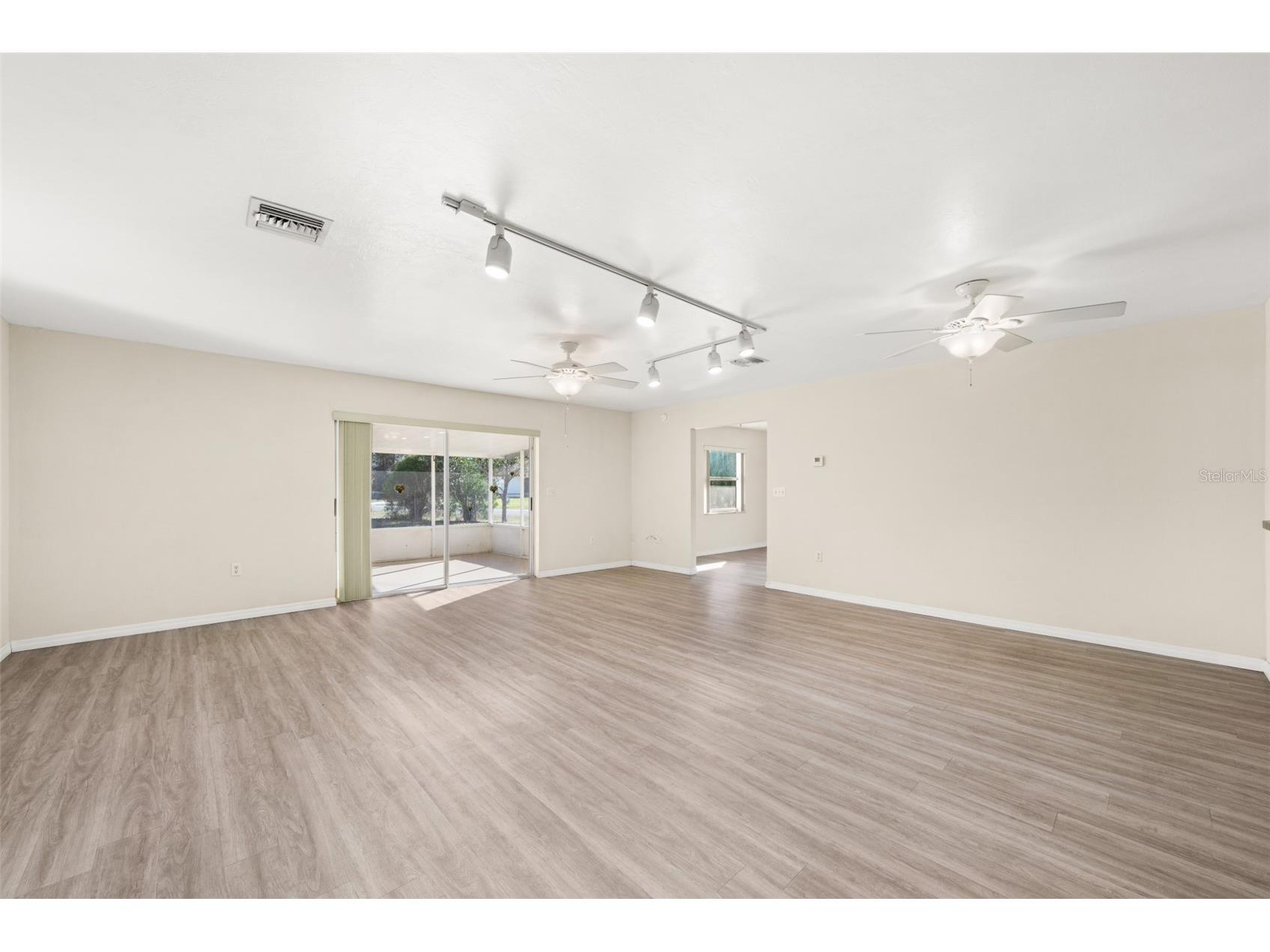 1273 Woodbury Avenue Sebring FL 33875 P4937975 image5