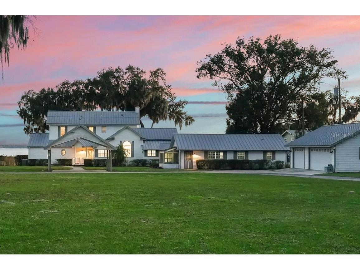 12730 E Highway 25 Ocklawaha FL 32179 - LAKE WEIR G5078009 image1