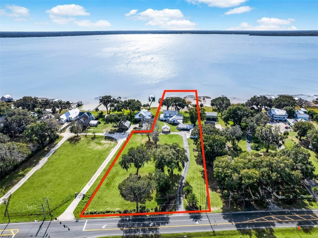 12730 E Highway 25 Ocklawaha FL 32179 - LAKE WEIR G5078009 image2