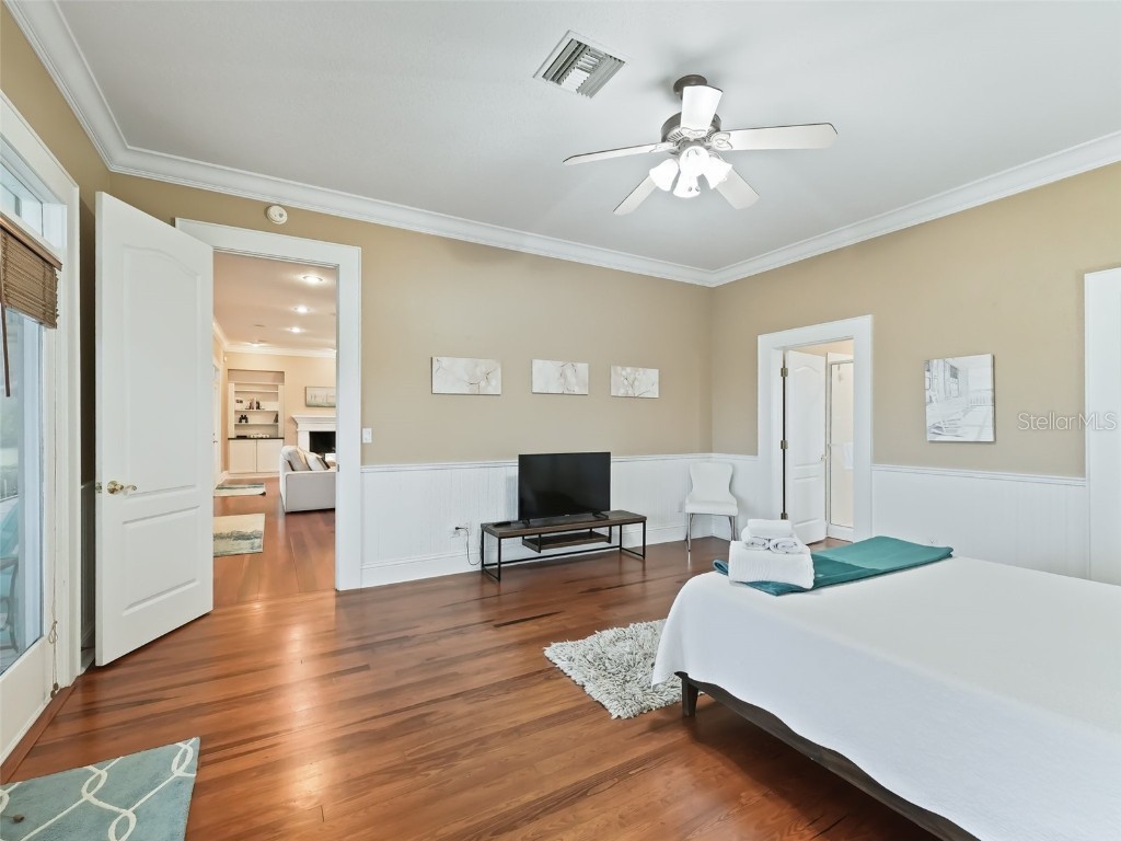 12730 E Highway 25 Ocklawaha FL 32179 - LAKE WEIR G5078009 image21