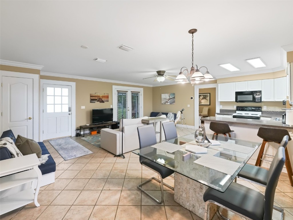 12730 E Highway 25 Ocklawaha FL 32179 - LAKE WEIR G5078009 image53