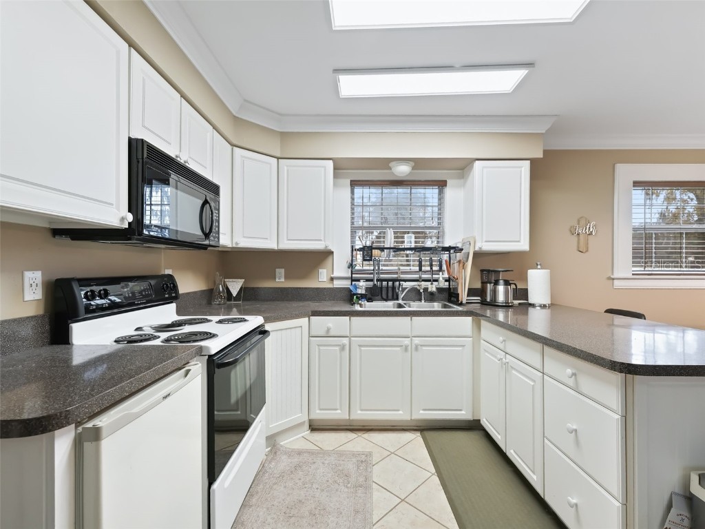 12730 E Highway 25 Ocklawaha FL 32179 - LAKE WEIR G5078009 image58