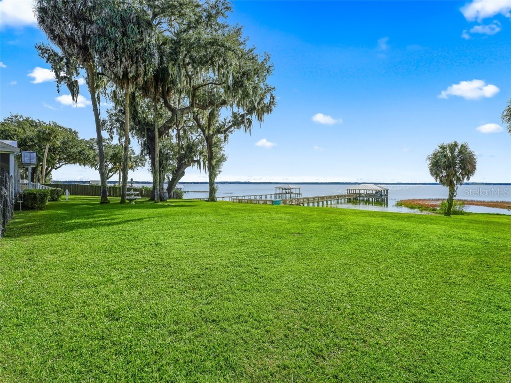 12730 E Highway 25 Ocklawaha FL 32179 - LAKE WEIR G5078009 image73