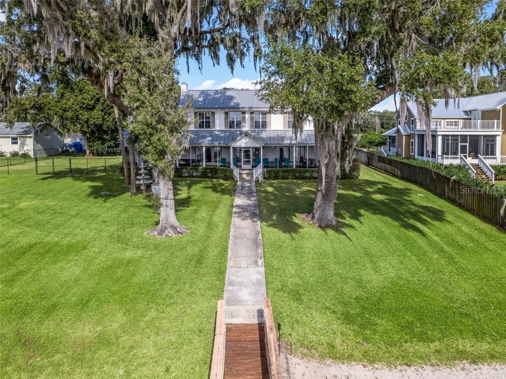 12730 E Highway 25 Ocklawaha FL 32179 - LAKE WEIR G5078009 image86