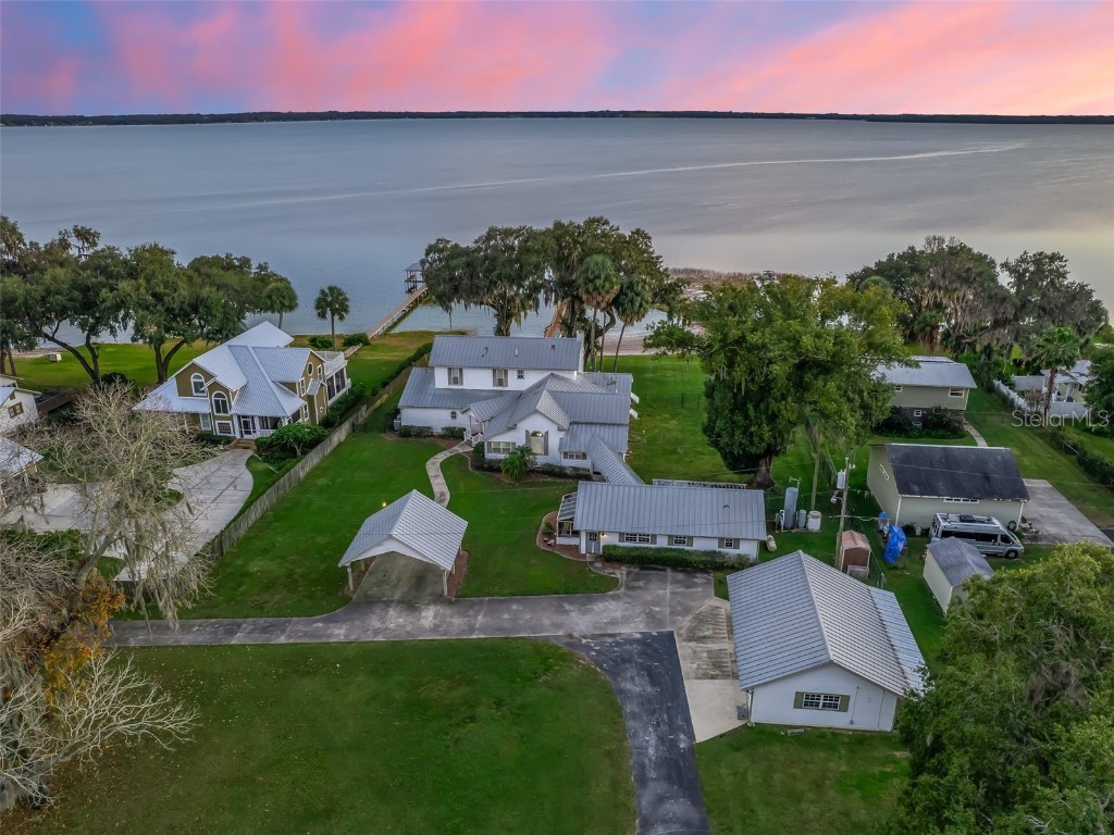 12730 E Highway 25 Ocklawaha FL 32179 - LAKE WEIR G5078009 image89