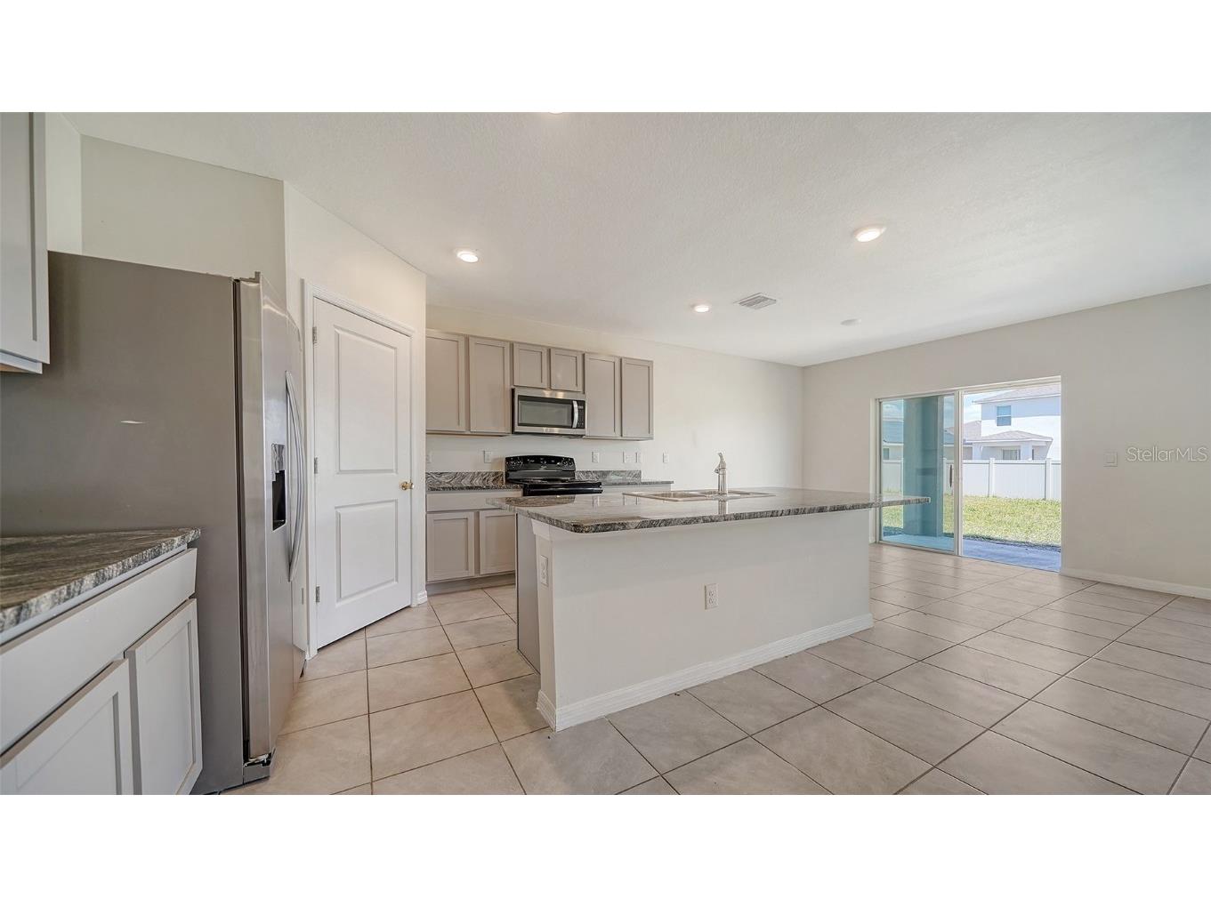 12732 Lateral Root Drive Sarasota FL 34238 A4661650 image8