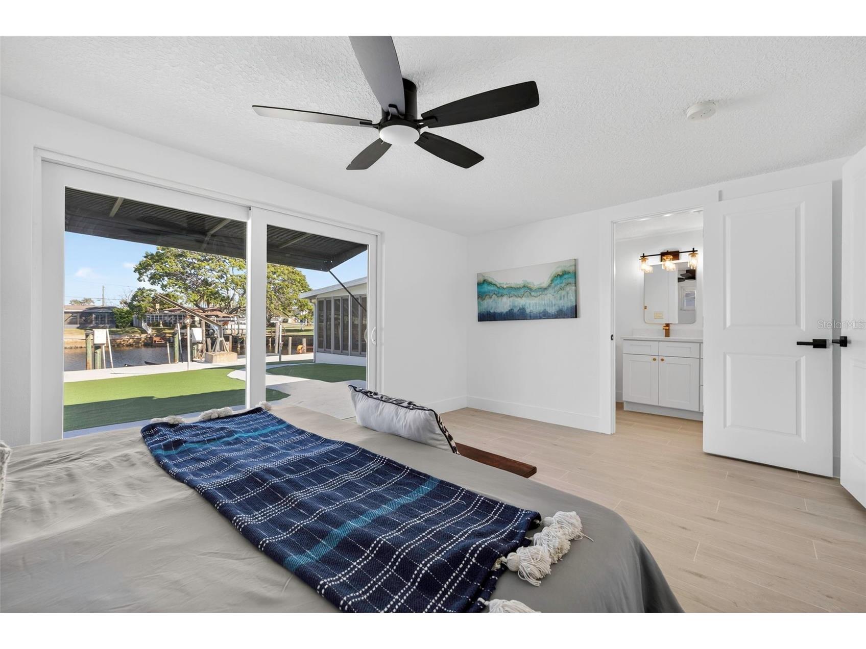 12734 2nd Isle Hudson FL 34667 TB8486798 image20