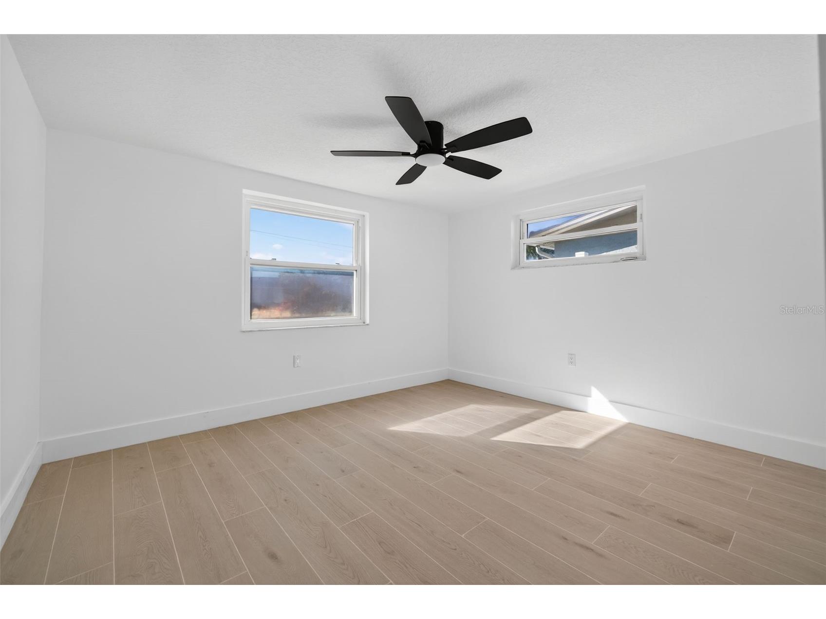 12734 2nd Isle Hudson FL 34667 TB8486798 image23