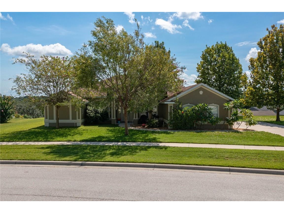 12734 Colonnade Circle Clermont FL 34711 P4926889 image1