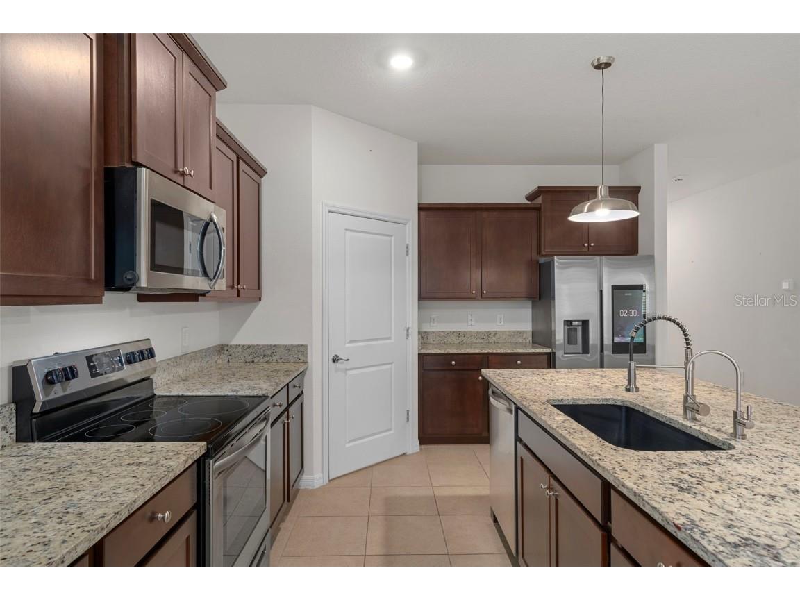 12735 Eastpointe Drive Dade City FL 33525 TB8434592 image13