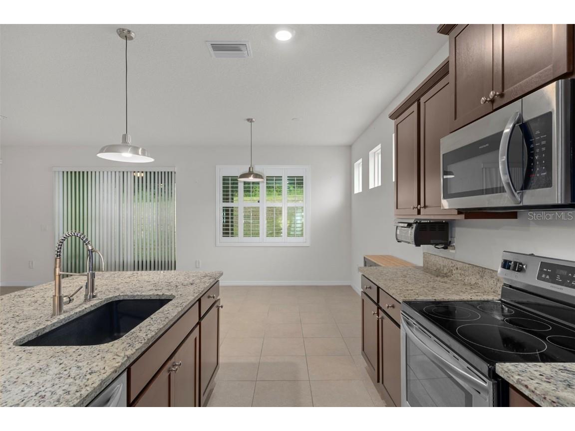 12735 Eastpointe Drive Dade City FL 33525 TB8434592 image16