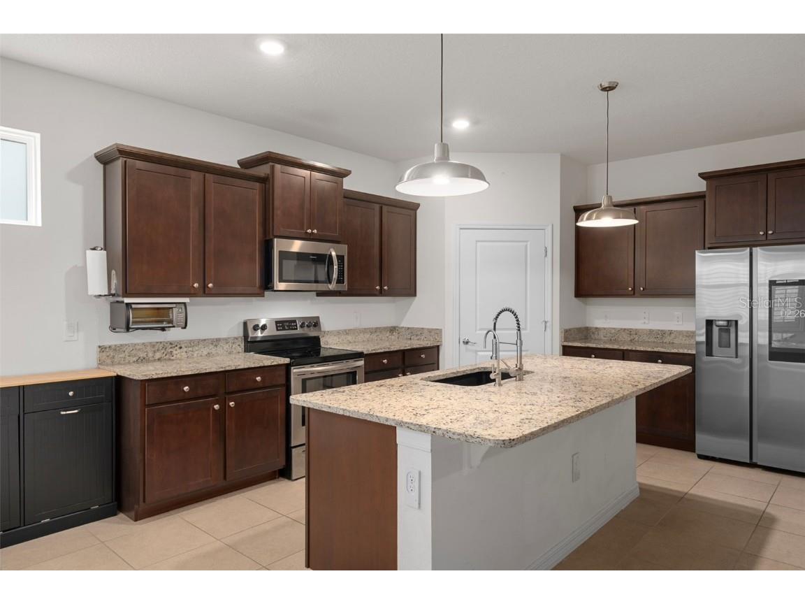 12735 Eastpointe Drive Dade City FL 33525 TB8434592 image17