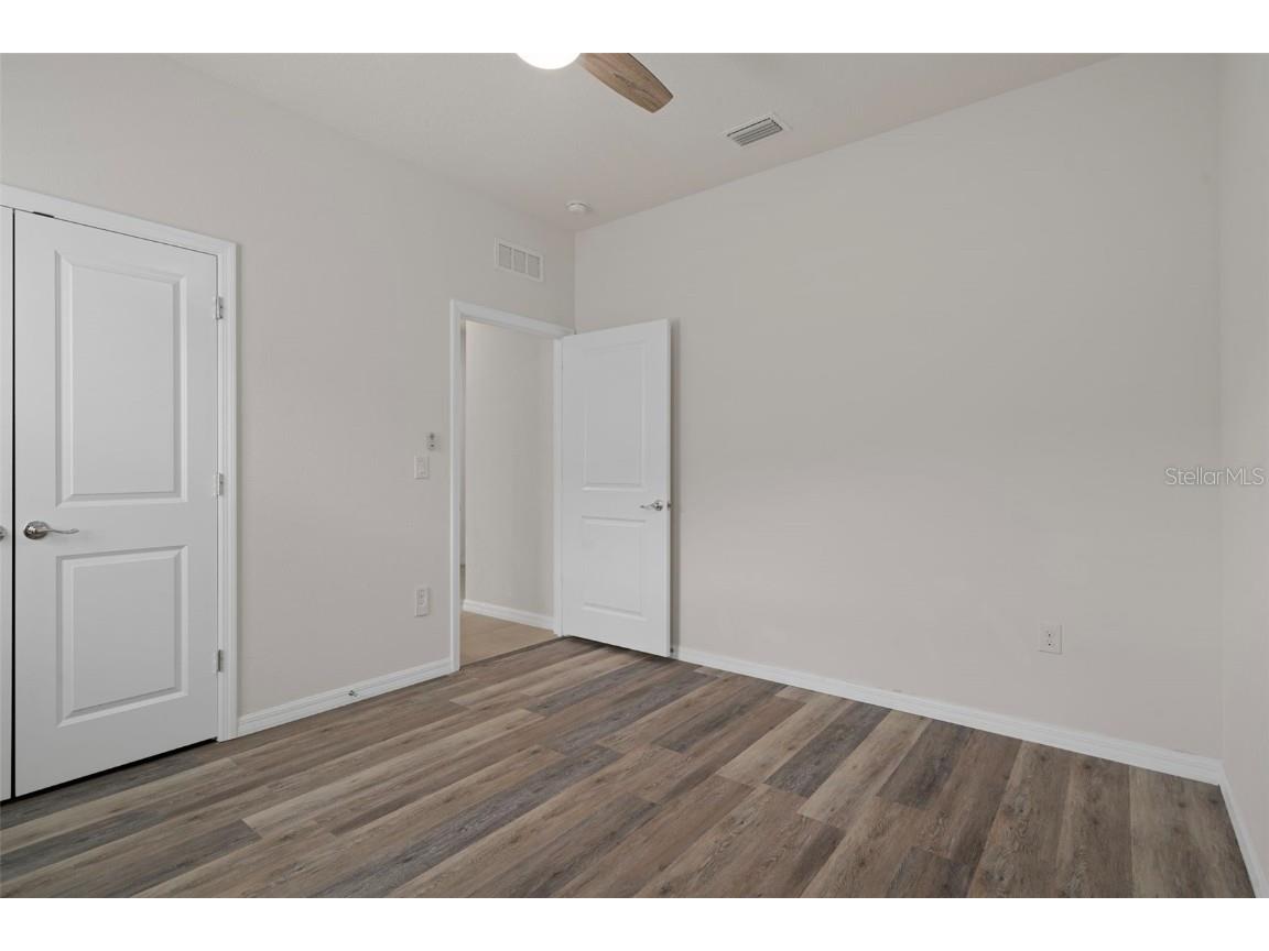 12735 Eastpointe Drive Dade City FL 33525 TB8434592 image33