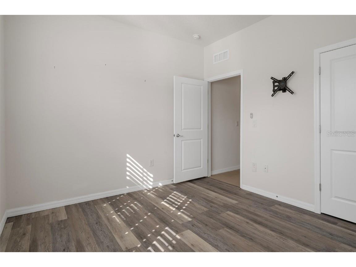 12735 Eastpointe Drive Dade City FL 33525 TB8434592 image35