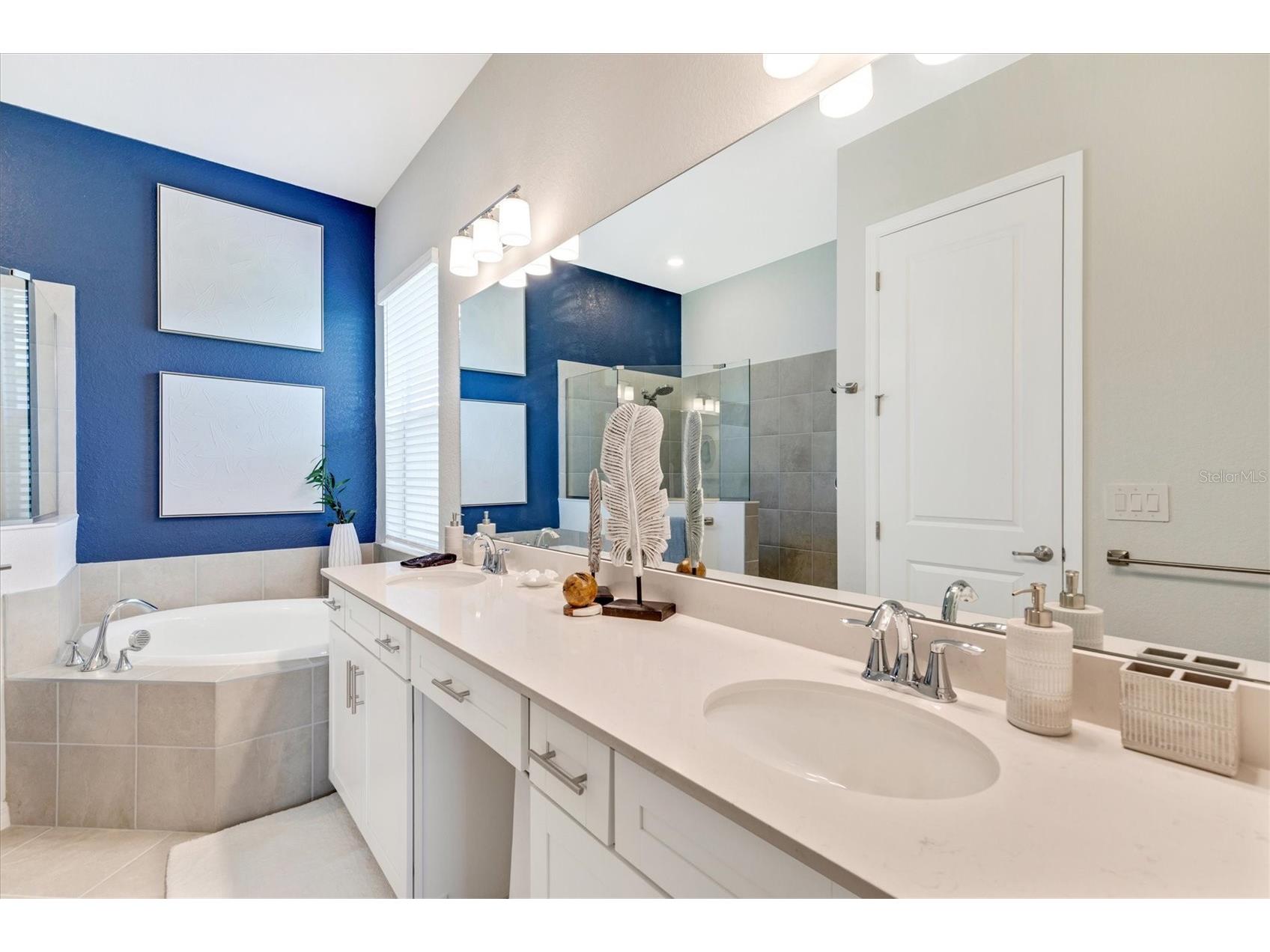 12736 Tulum Loop Venice FL 34293 N6143898 image36