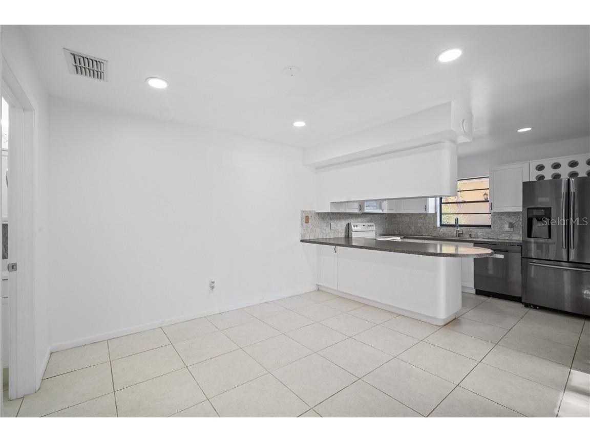 12738 Wood Trail Boulevard Tampa FL 33625 TB8451549 image10