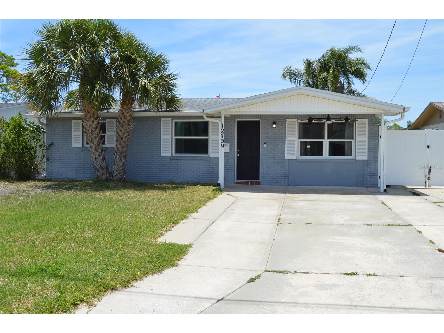 12739 1st Isle Hudson FL 34667 W7885390 image1