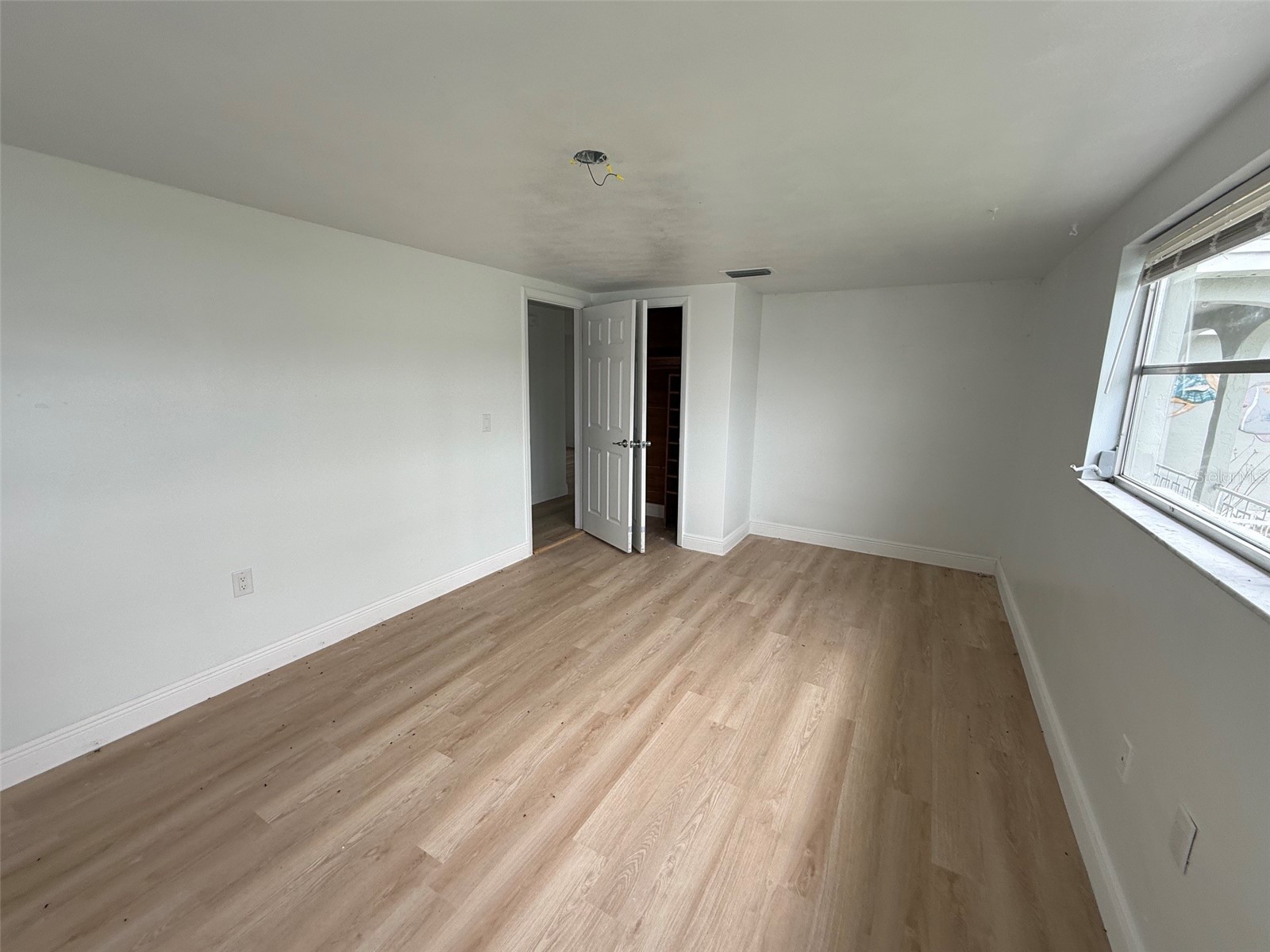 12739 3rd Isle Hudson FL 34667 W7886582 image17