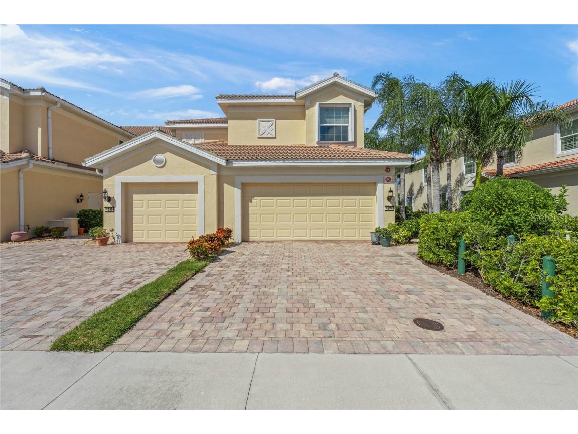 1274 Burgos Drive #1274 Sarasota FL 34238 A4674659 image1