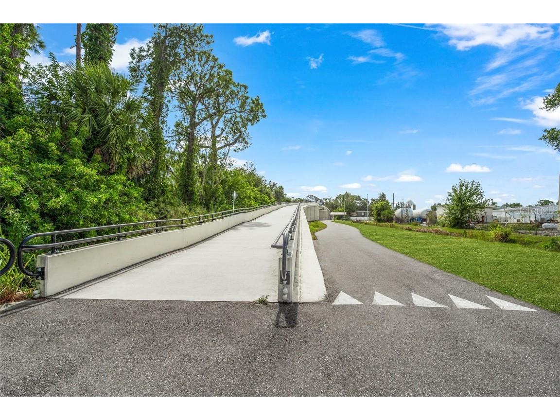 1274 Burgos Drive #1274 Sarasota FL 34238 A4674659 image50