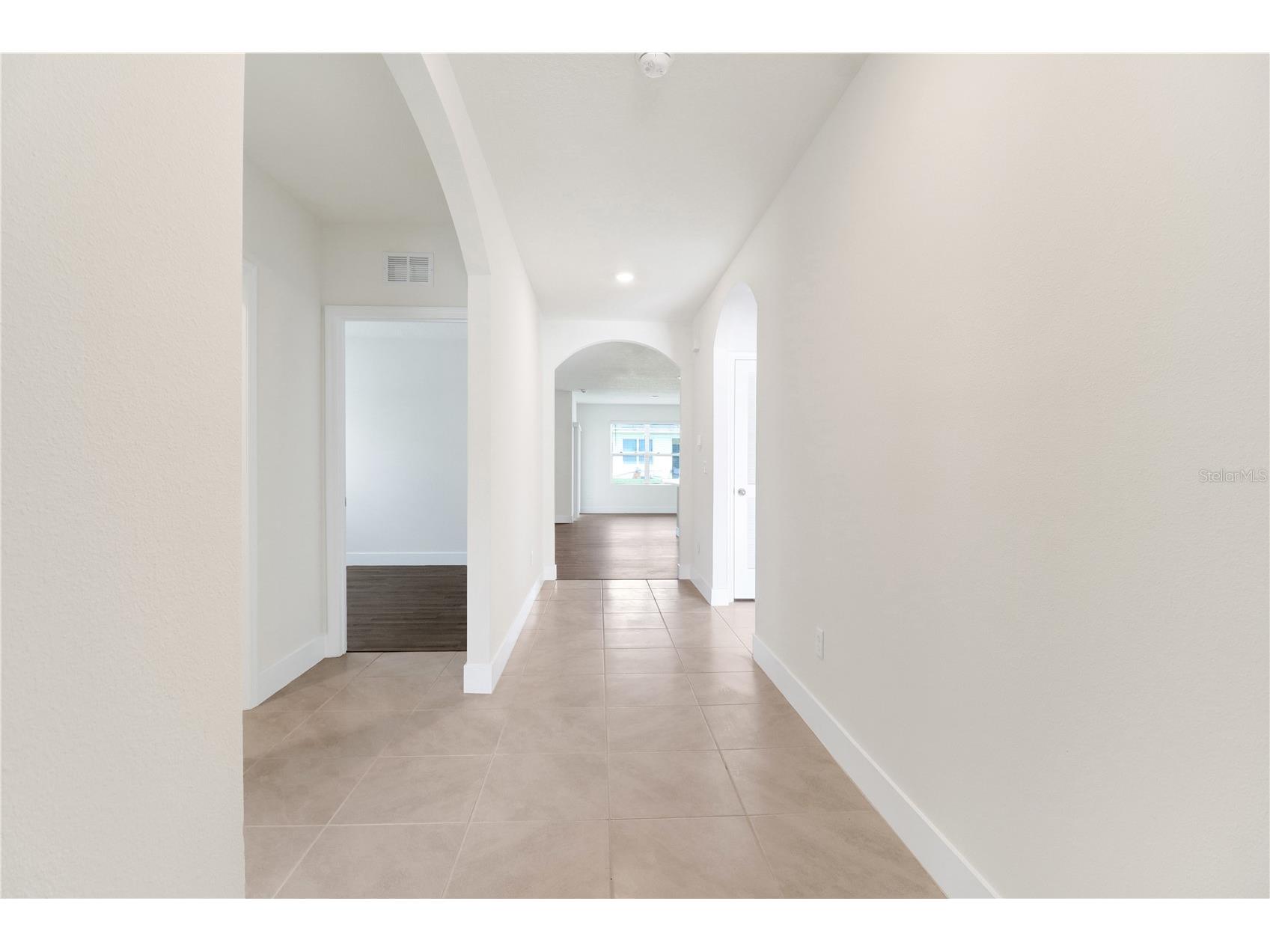 1274 Iguana Loop Davenport FL 33897 S5142154 image4