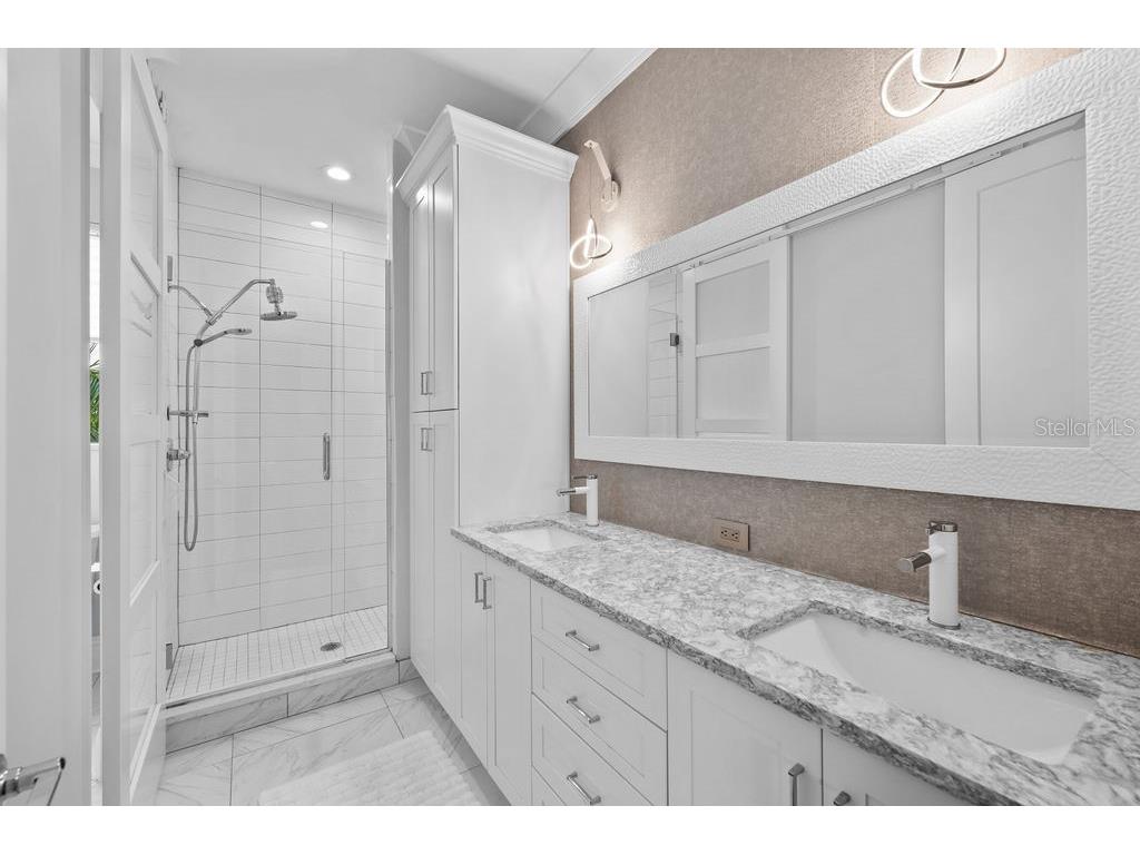 1274 May Lane Sarasota FL 34236 A4678371 image11