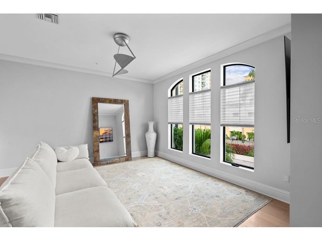 1274 May Lane Sarasota FL 34236 A4678371 image8