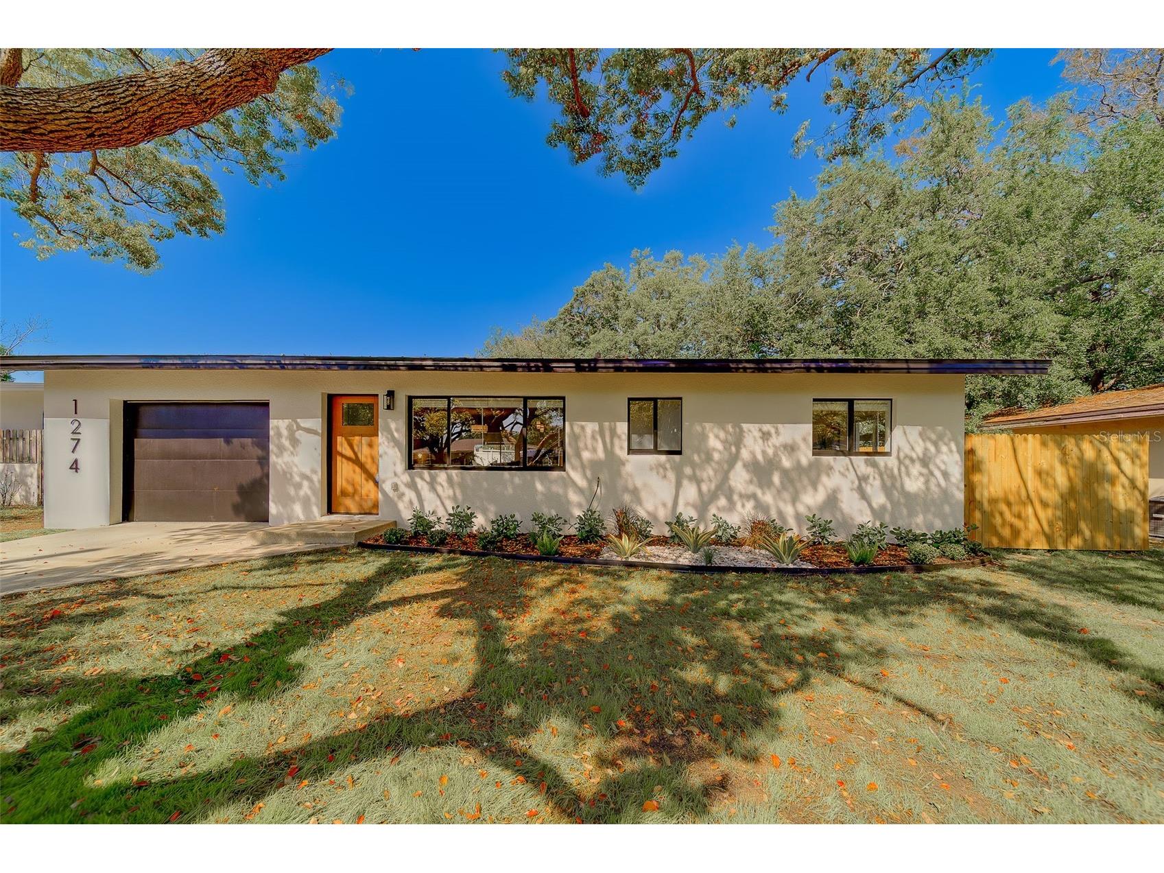 1274 Robin Hood Lane Dunedin FL 34698 TB8491431 image1