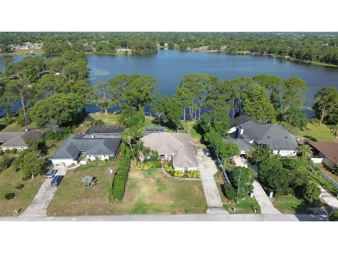 1274 W Portillo Drive Deltona FL 32725 - MCGARITY LAKE A4610491 image1