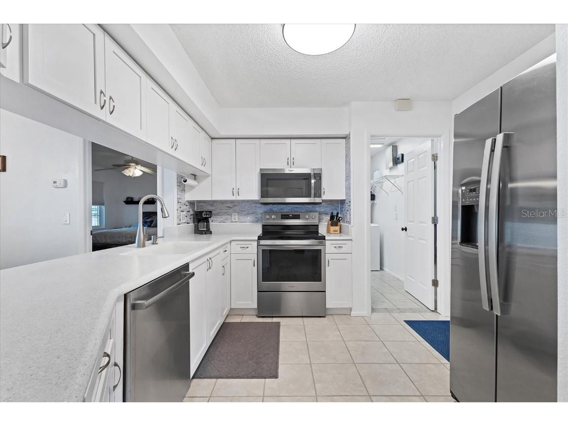 1275 42nd Street Sarasota FL 34234 A4670391 image11