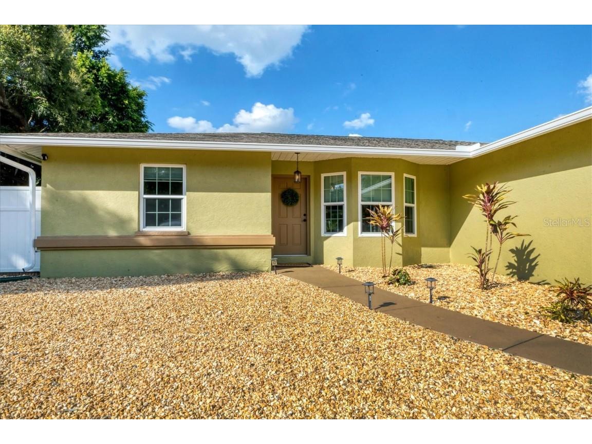 1275 42nd Street Sarasota FL 34234 A4670391 image3