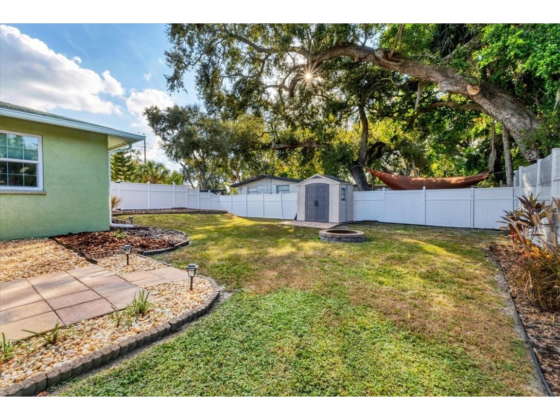 1275 42nd Street Sarasota FL 34234 A4670391 image36