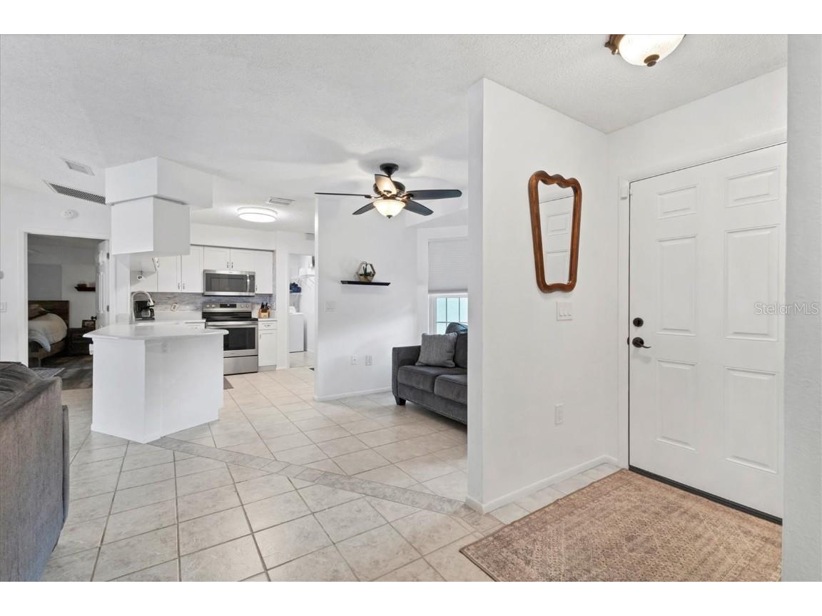 1275 42nd Street Sarasota FL 34234 A4670391 image4