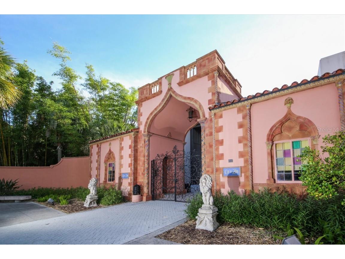 1275 42nd Street Sarasota FL 34234 A4670391 image40