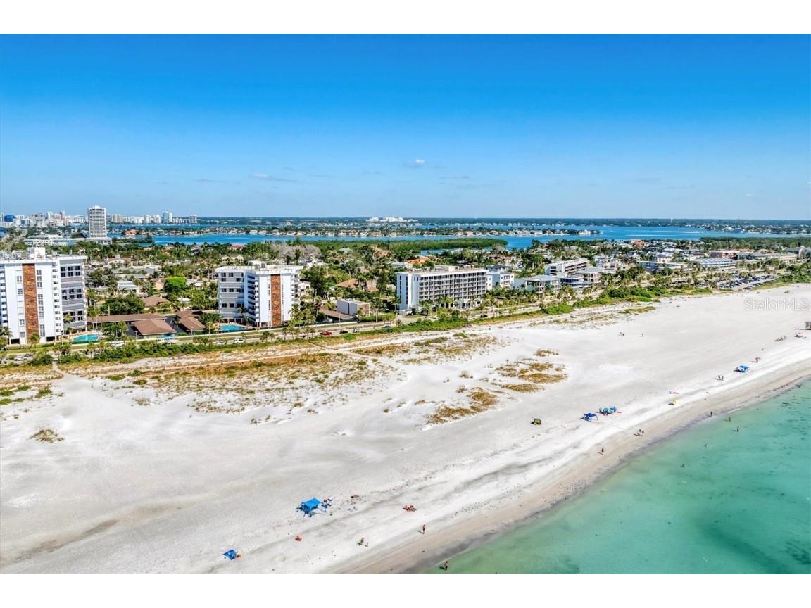 1275 42nd Street Sarasota FL 34234 A4670391 image42