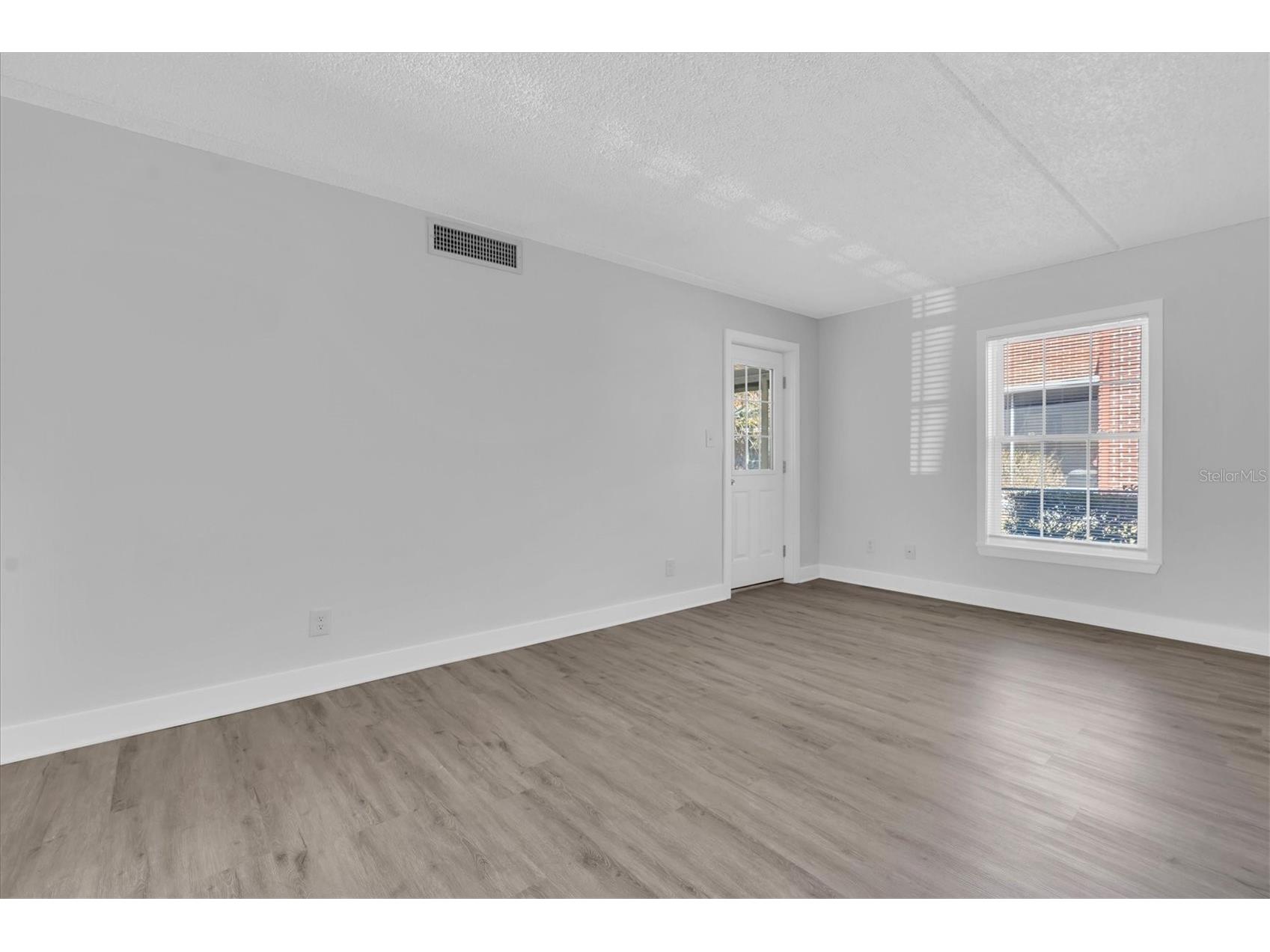 1275 85th Avenue N #A Saint Petersburg FL 33702 TB8465041 image5