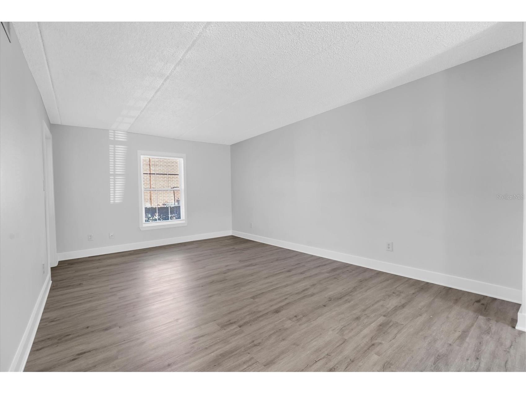 1275 85th Avenue N #A Saint Petersburg FL 33702 TB8465041 image6