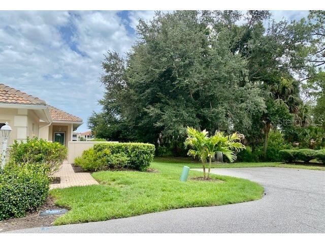 1275 Berkshire Circle Venice FL 34292 - BERKSHIRE CIRCLE LAKE N6145004 image9