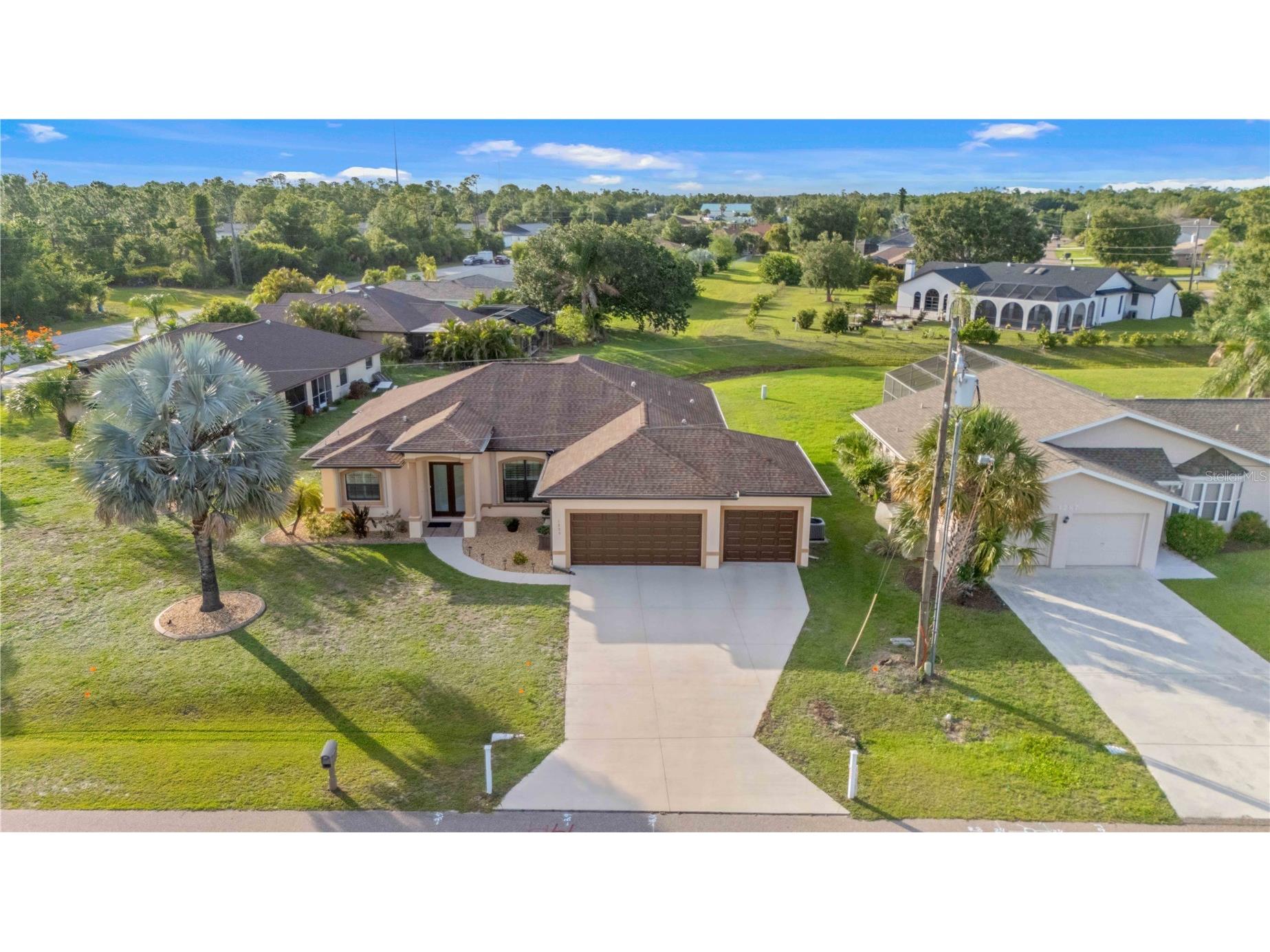 1275 Blue Lake Circle Punta Gorda FL 33983 C7526797 image4