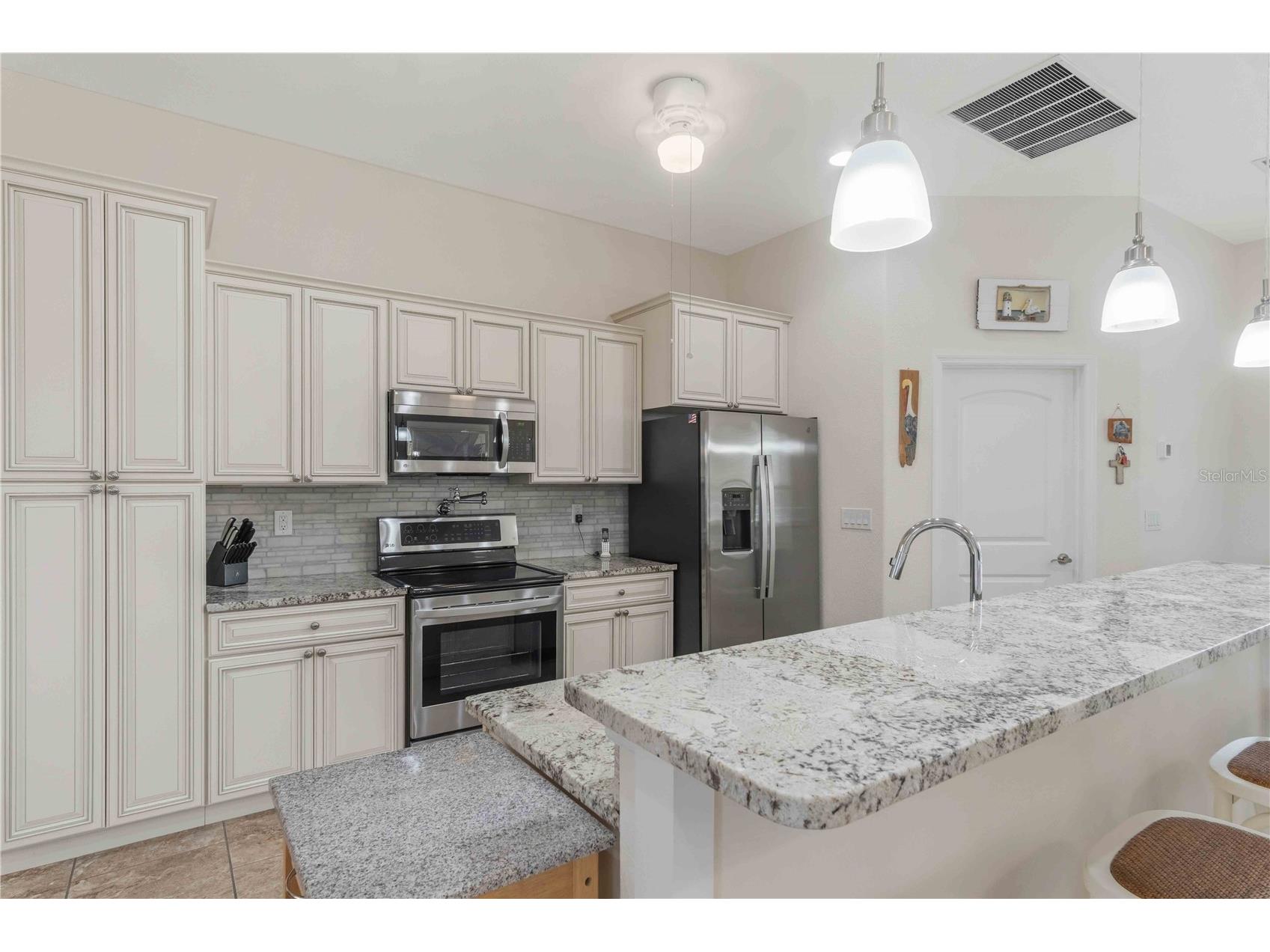 1275 Blue Lake Circle Punta Gorda FL 33983 C7526797 image9